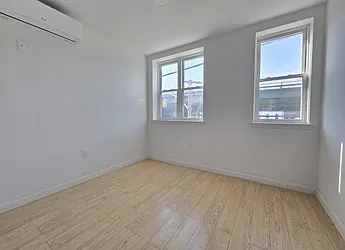 Rented by Kahana Real Estate LLC