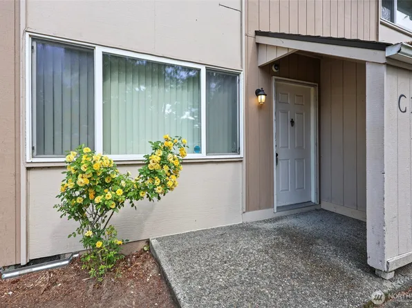 2300 9th Avenue SW #C1, Olympia, WA 98502