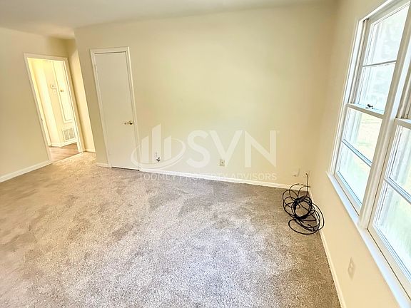 4th image of 1616 Gilda Cir