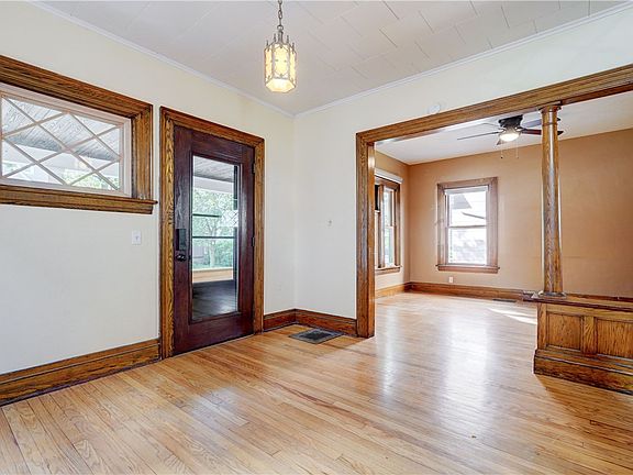 5th image of 94 Wilmington St