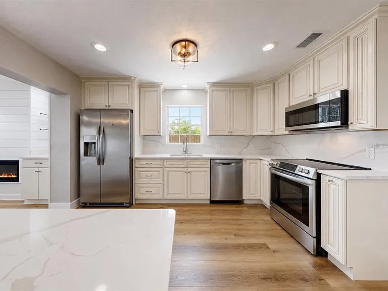 6513 Abaco Dr — Photo 14