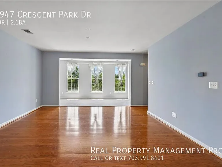 7947 Crescent Park Dr — Photo 7