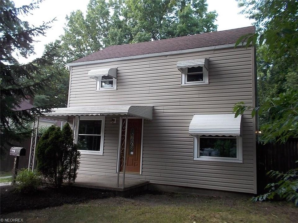 1st image of 771 Clifford Ave