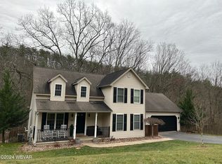 1536 Hidden Valley Dr, Montoursville, PA 17754