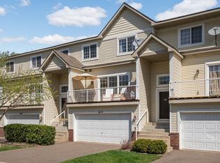 8173 Darcy Ln, Inver Grove Heights, MN 55076