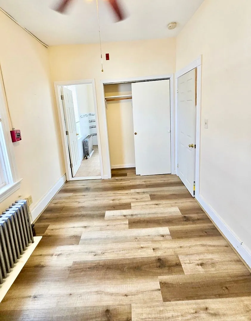 **Cranston/Village Neighborhood One Bed - $1,595** — Photo 1