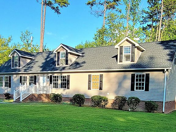 2nd image of 2003 Circleview Dr
