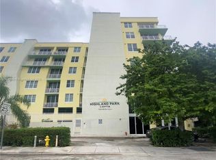 1350 NW 8th Ct #B3-5, Miami, FL 33136
