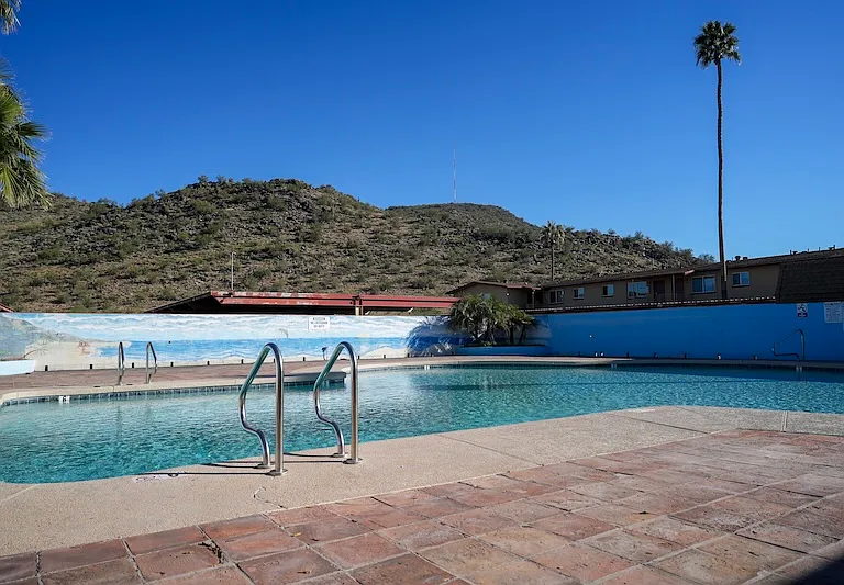 North Mountain Foothills Apartments — Photo 5