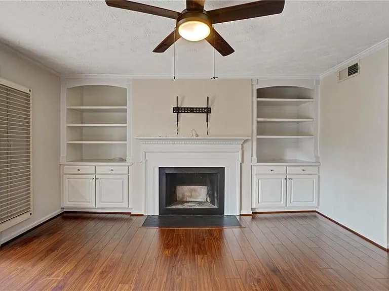 3513 Essex Ave #67 — Photo 8
