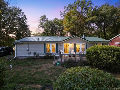 1325 Hillside Dr, Columbiaville, MI, 48421