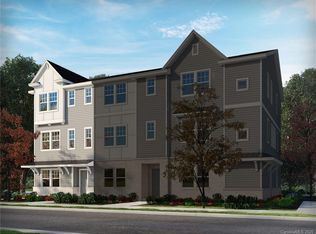 4012 Yucca Aly, Charlotte, NC 28217