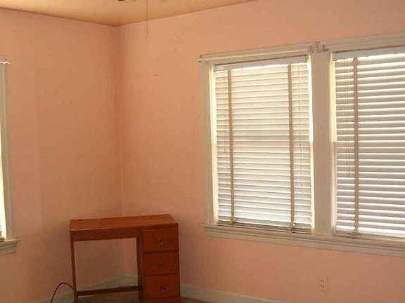 5th image of 1603 S Linwood Ave