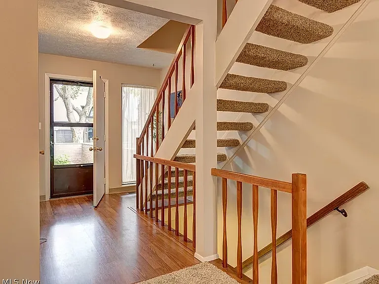 4458 Habersham Ln N #223 — Photo 8