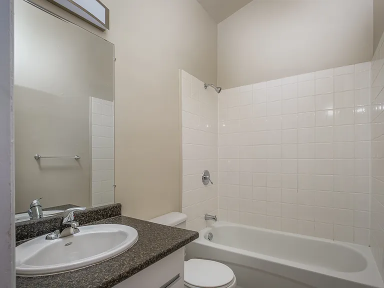 153 Arbour Glen Cres — Photo 15