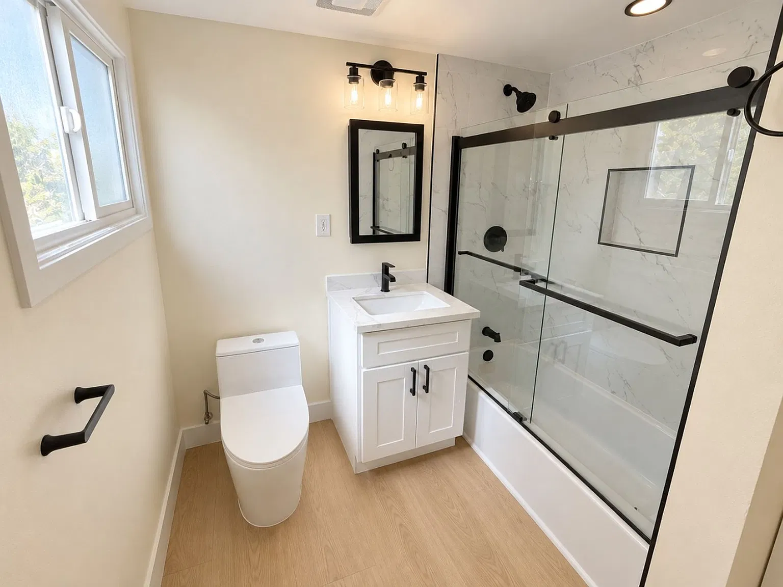 The Robertson Residences — Photo 4