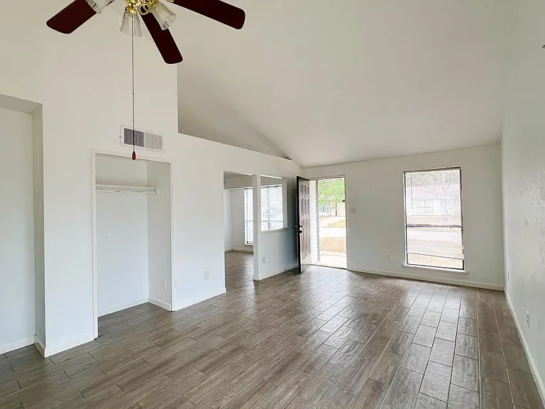 24126 Jumping Jay Ln — Photo 5