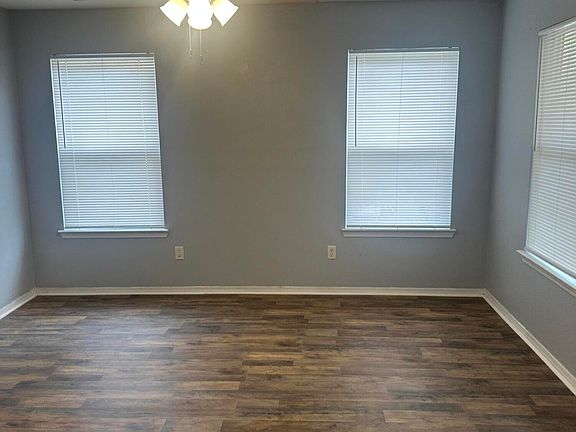 5th image of 6192 E Ridley St