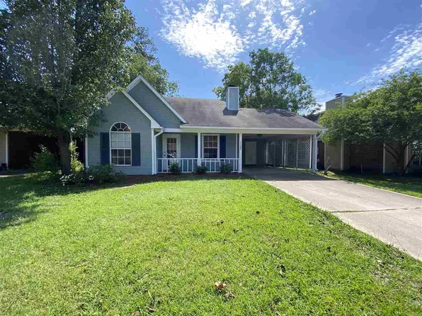 1125 Barnett Bend Dr, Brandon, MS 39047