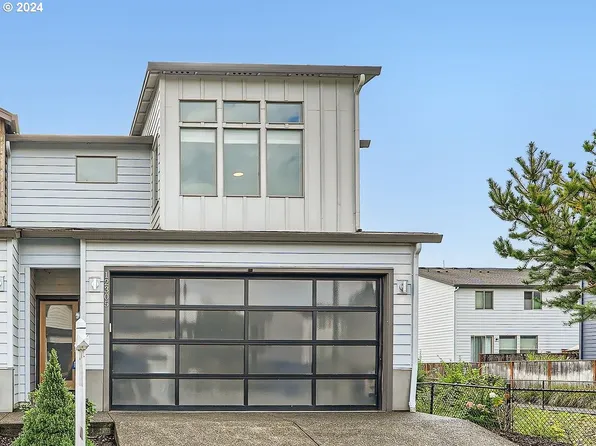 12305 NE 116th St, Vancouver, WA 98682