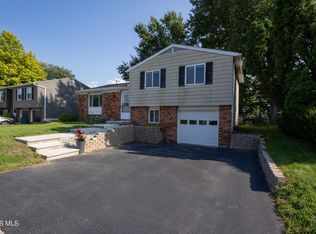 113 Farnstead Dr, Northwood, OH 43619