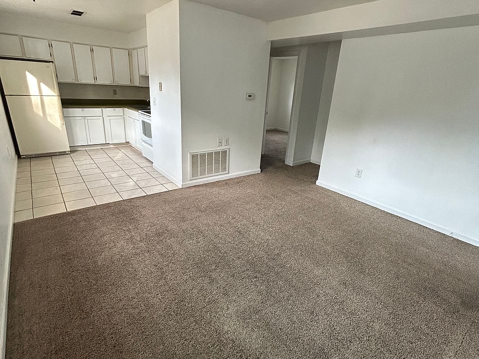 1st image of 521 3rd St E #3-523