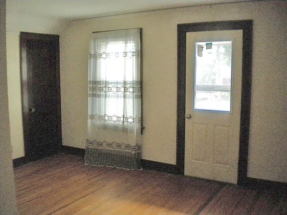 3rd image of 222 Fonddulac Ave