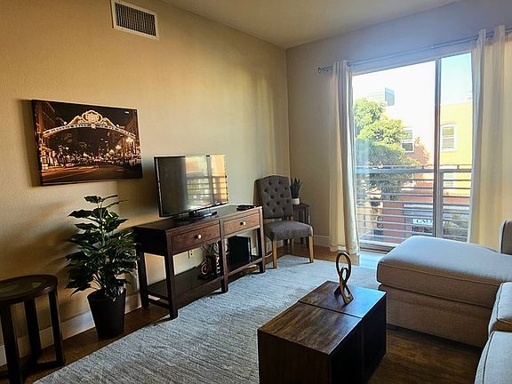 4th image of 445 Island Ave Unit 413
