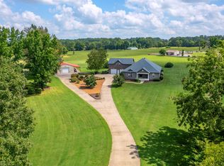 536 Halltown Rd, Portland, TN 37148