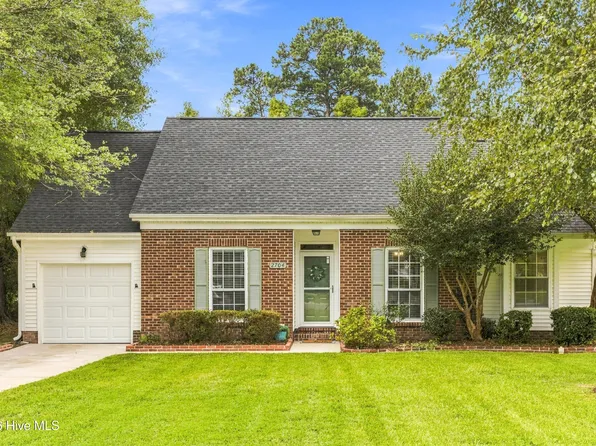 2704 Manor Court, Wilmington, NC 28405