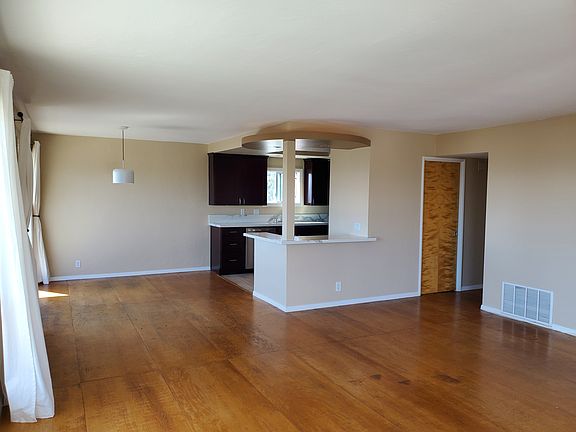 Dining area -kitchen - open concept