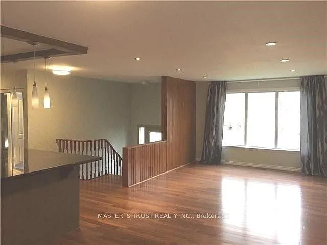 4 bed, $3,490 — Photo 2