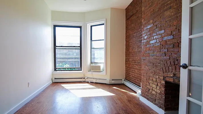 Rented by Nooklyn NYC LLC | media 18