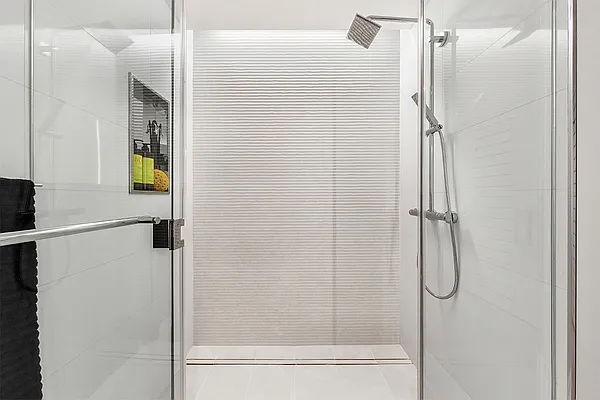 Rented by REAL New York | media 8