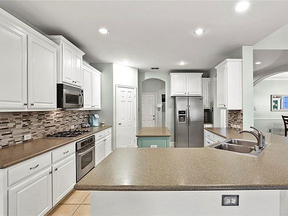 2nd image of 1230 Millers Creek Dr