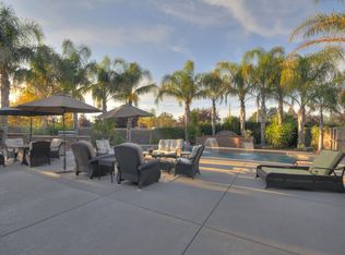 5500 Elm Glen Pl, Elk Grove, CA 95757