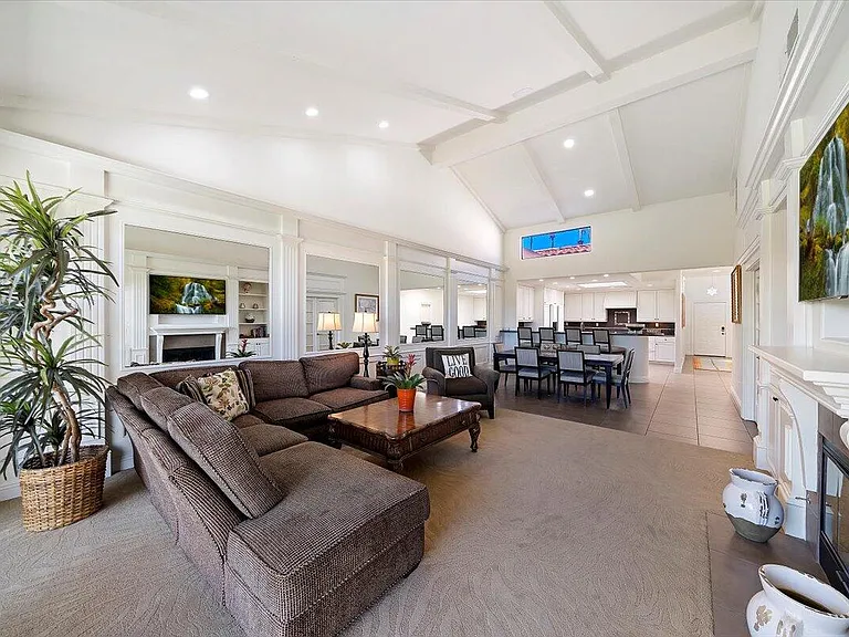 38615 Palm Valley Dr — Photo 24