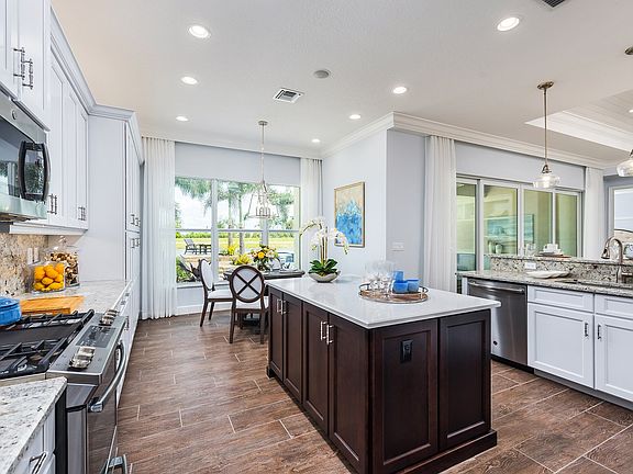 4th image of 11776 SW Coronado Springs Dr