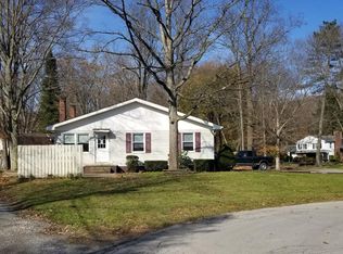 273 Hickory Dr, Tyrone, PA 16686