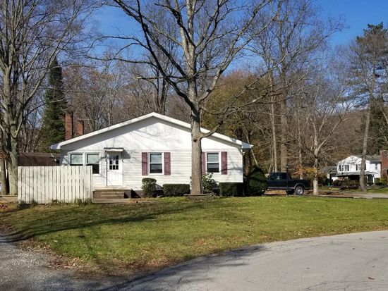 273 Hickory Dr Tyrone Pa 16686 Zillow