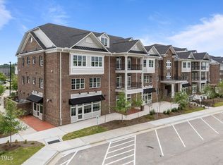 1400 Gathering Park Cir #302, Cary, NC 27519