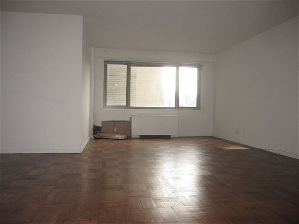 1st image of 160 E 84th St APT 16A
