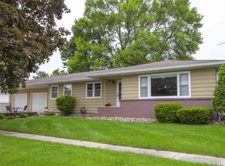 201 I Ave, Grundy Center, IA 50638