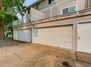 6353 15th St N, Oakdale, MN 55128