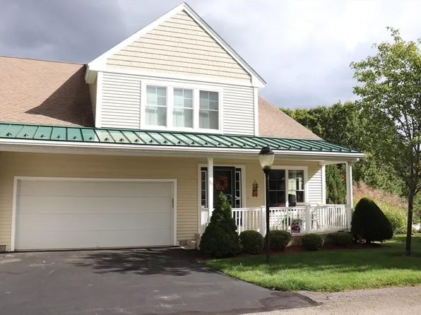 165 Fireside Ln #165, Holden, MA 01520