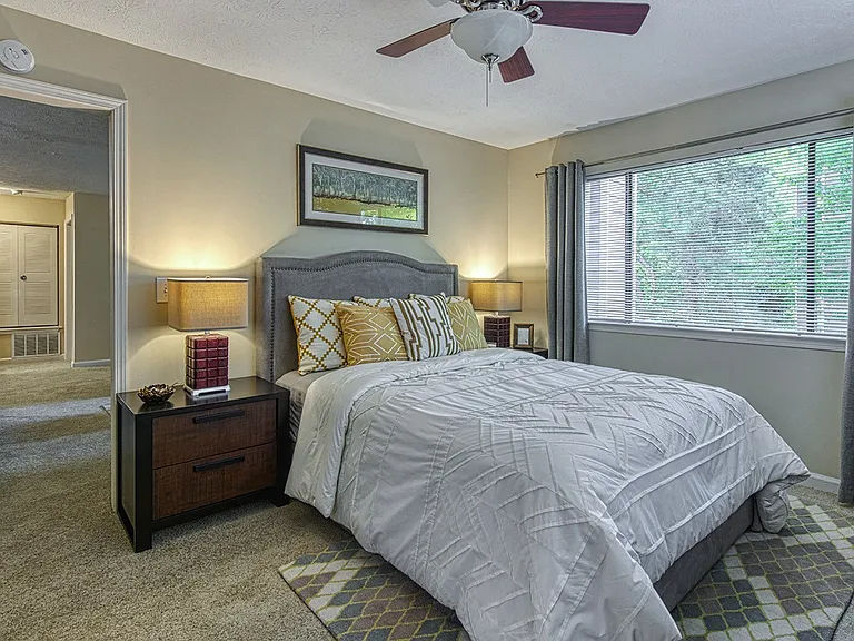 Legacy - Wynnwood Vinings Apartments