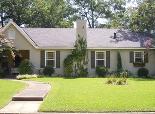 532 Grove St, West Point, MS 39773