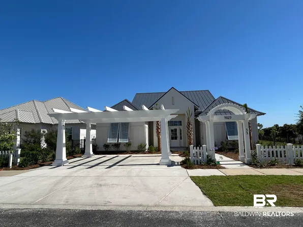9029 Cape Ln, Gulf Shores, AL 36542