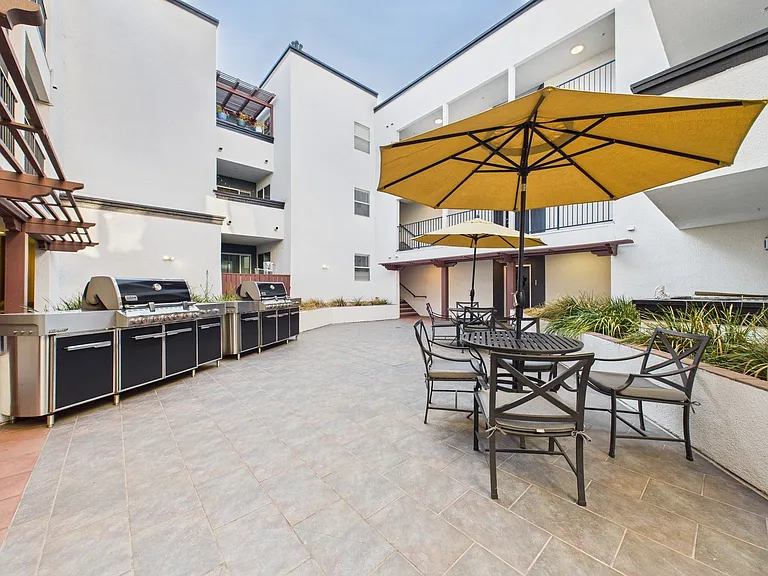 Alur Apartments — Photo 5