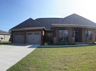 111 Brookwood Dr, Enterprise, AL 36330